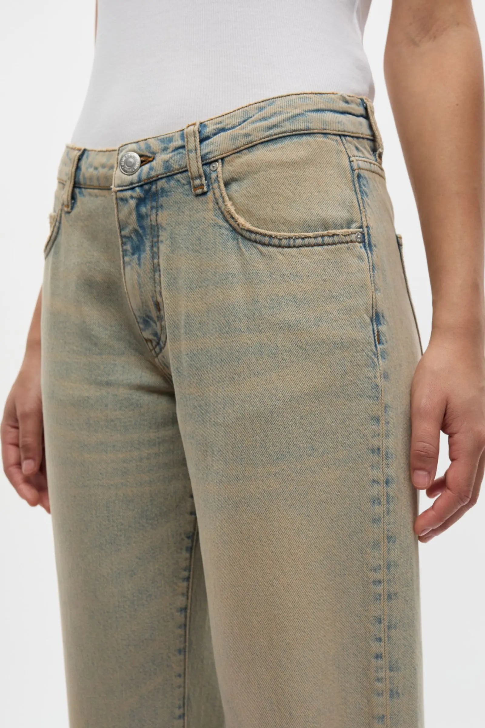 Enbetty Jeans Yellow Tint