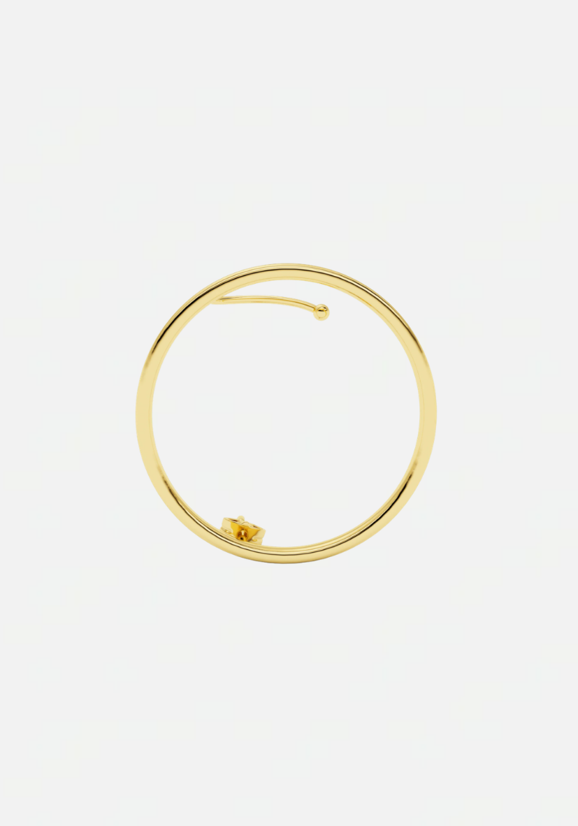 Kay earstud gold