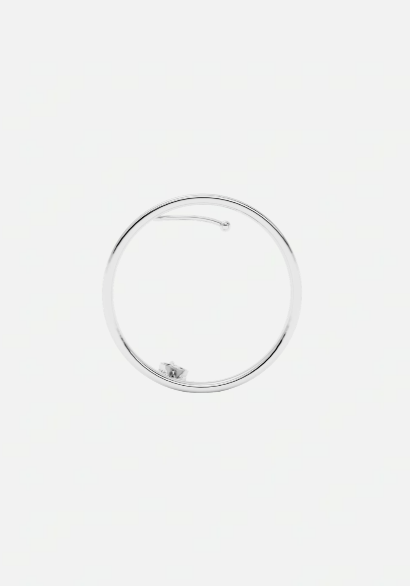Kay earstud silver