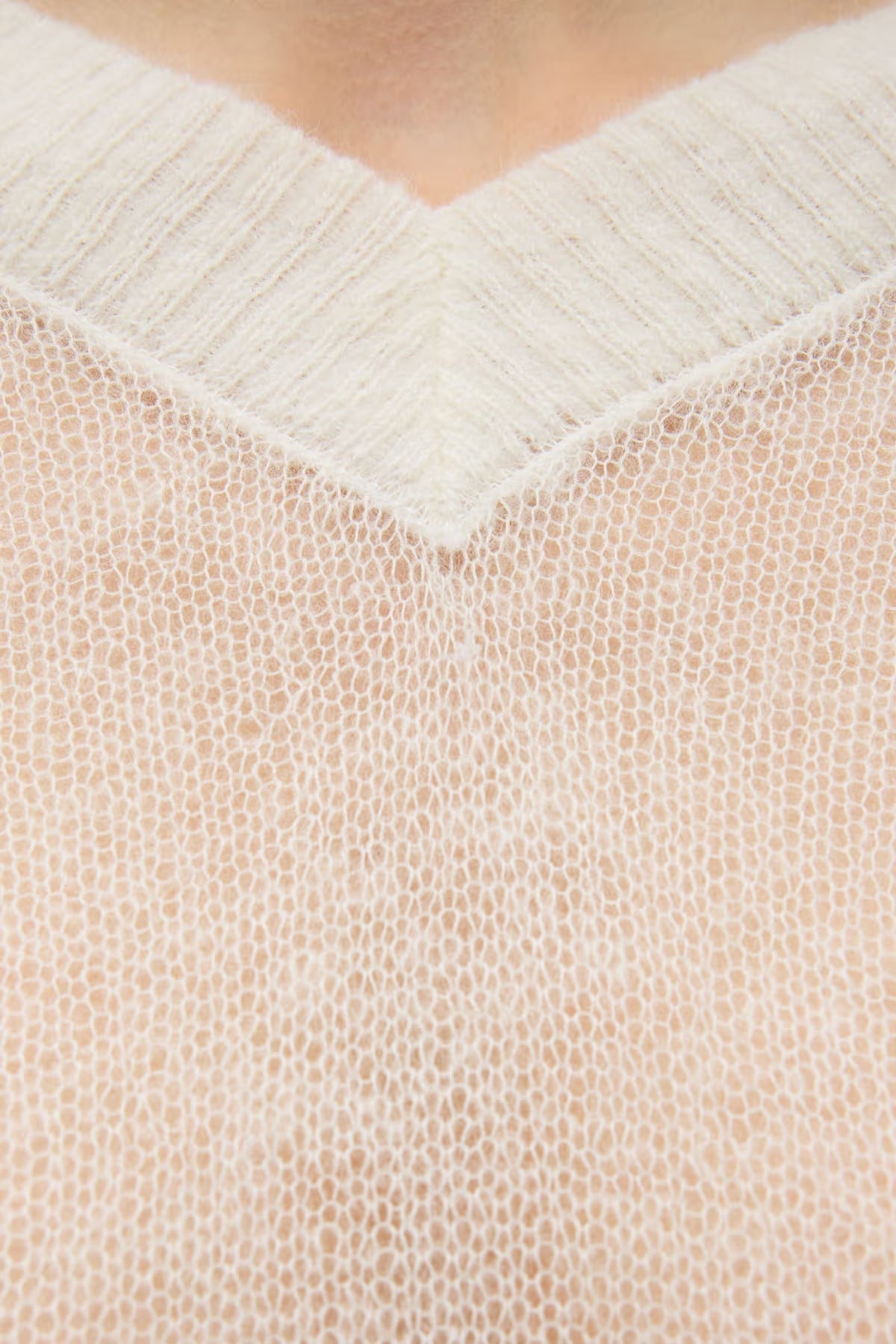 Endova ls v- neck knit