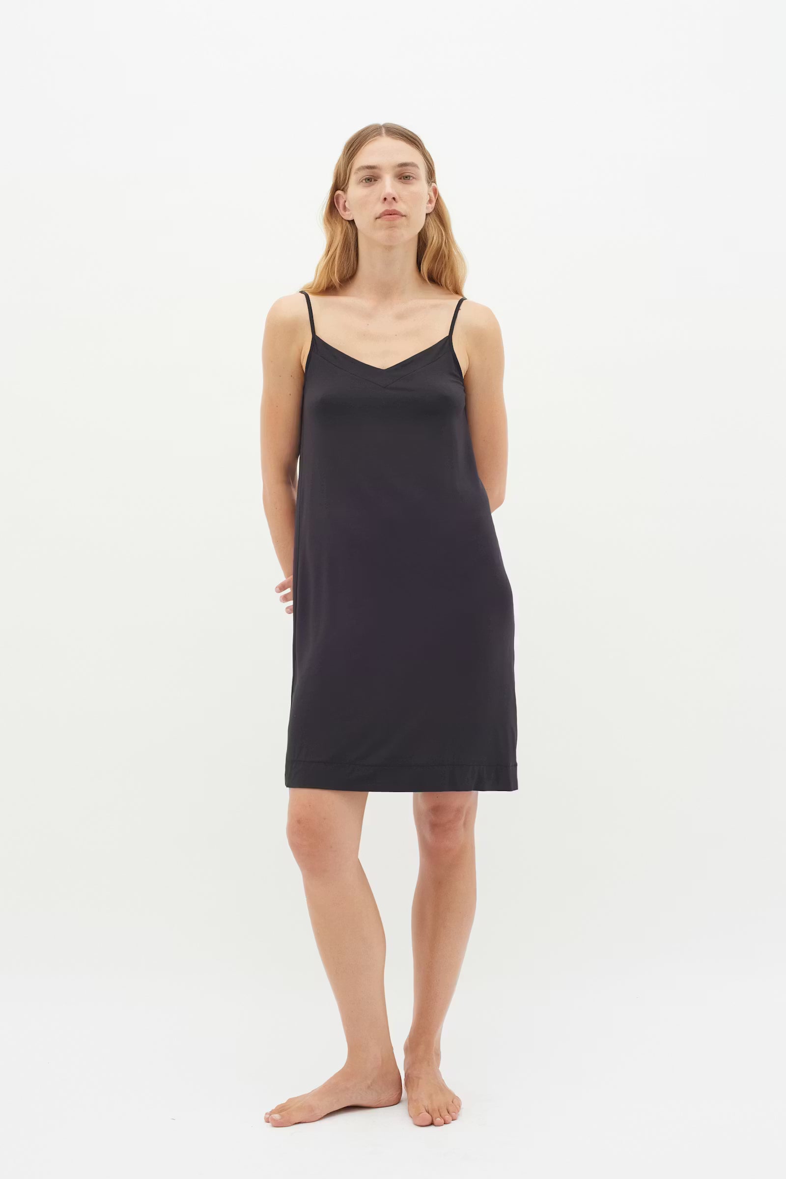 LillW Base Dress Black