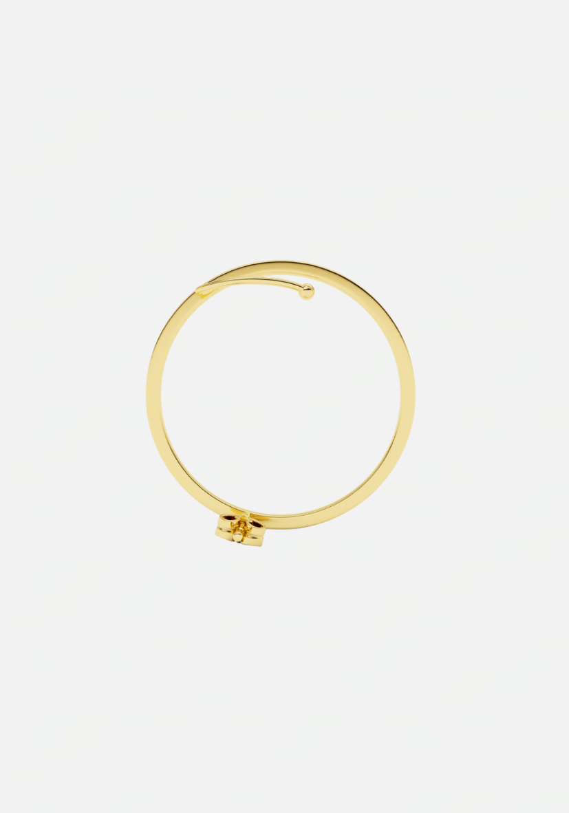 Kay earstud gold