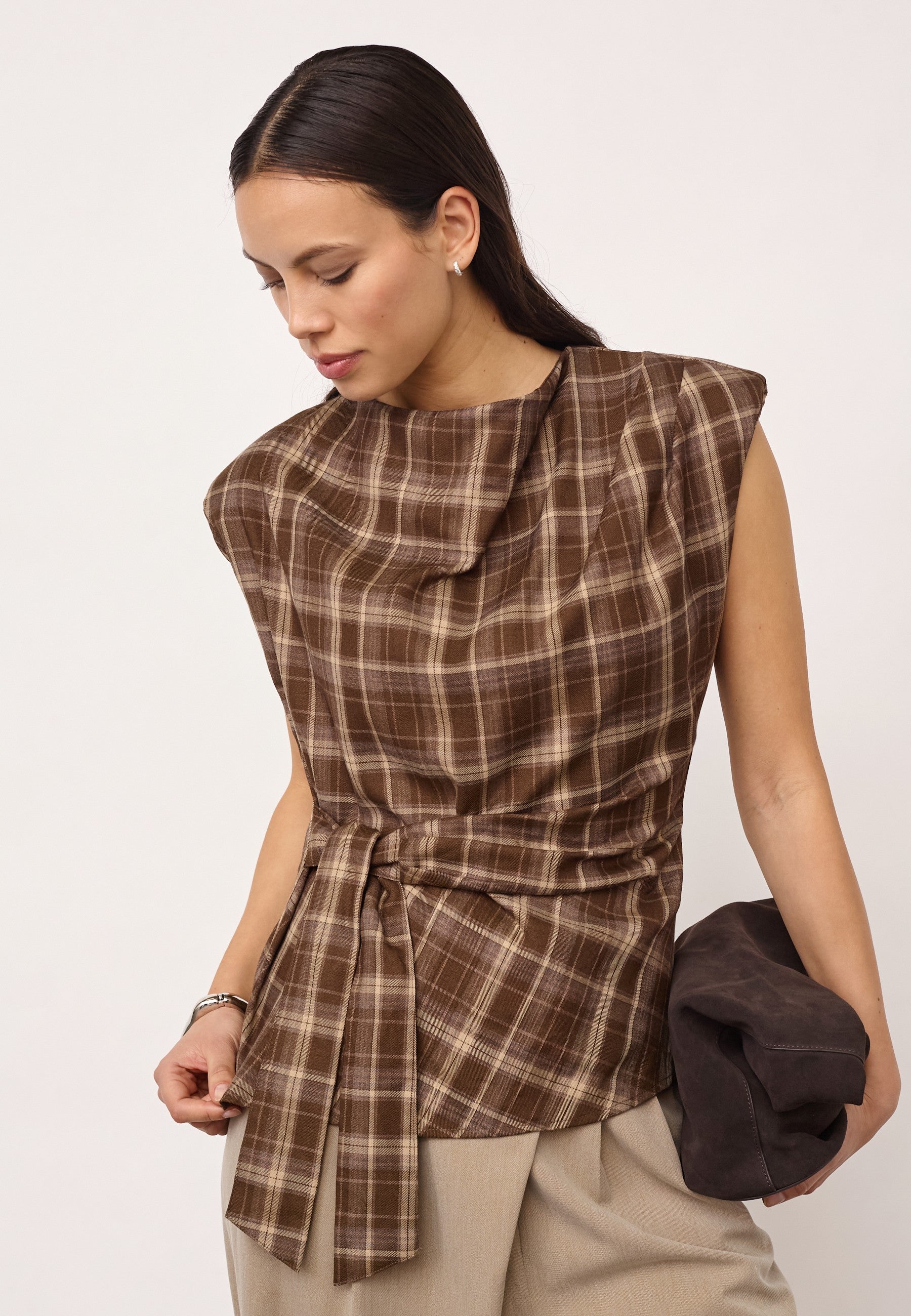 DagnyCC Check Pleat Top