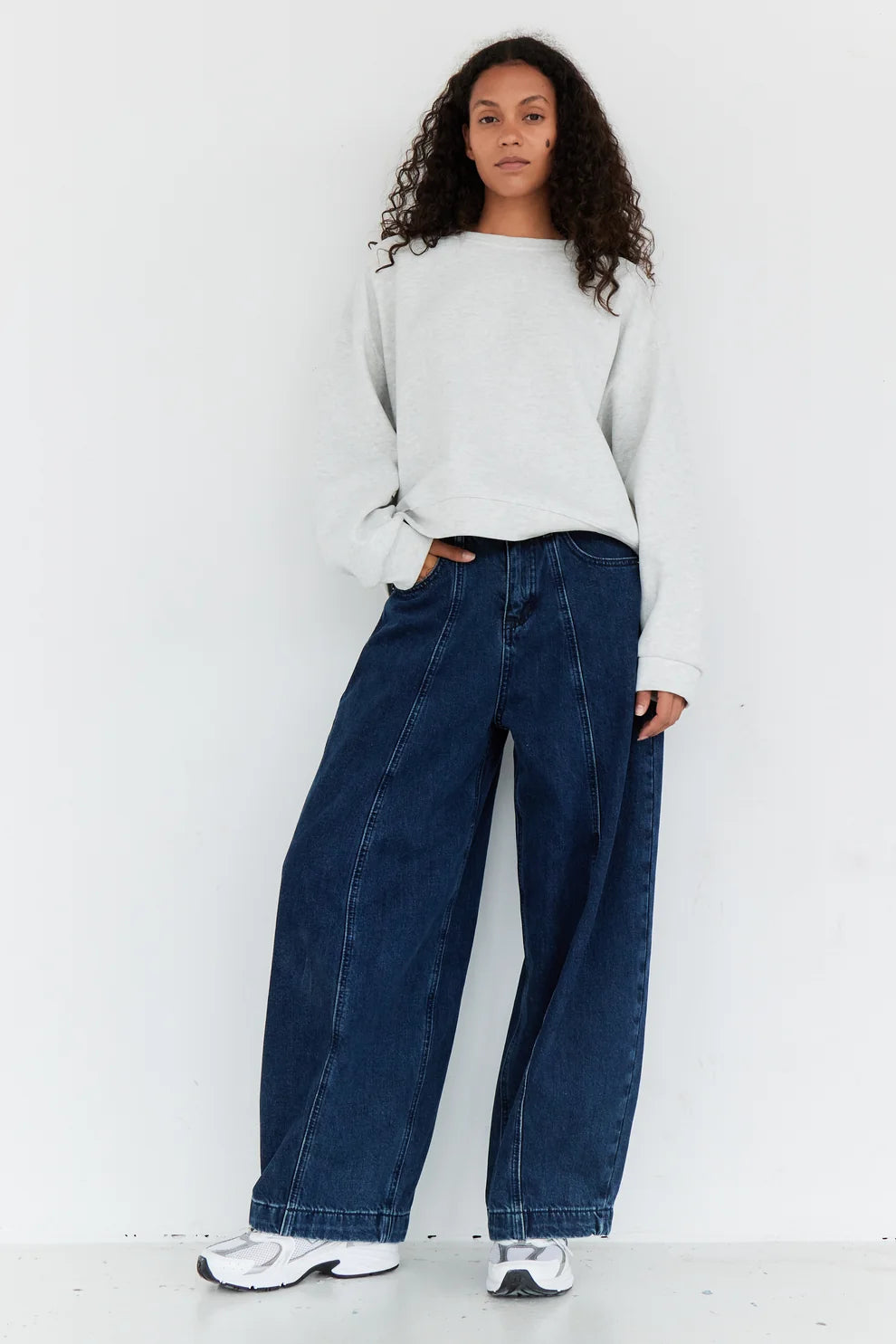Nora melange grey sweater