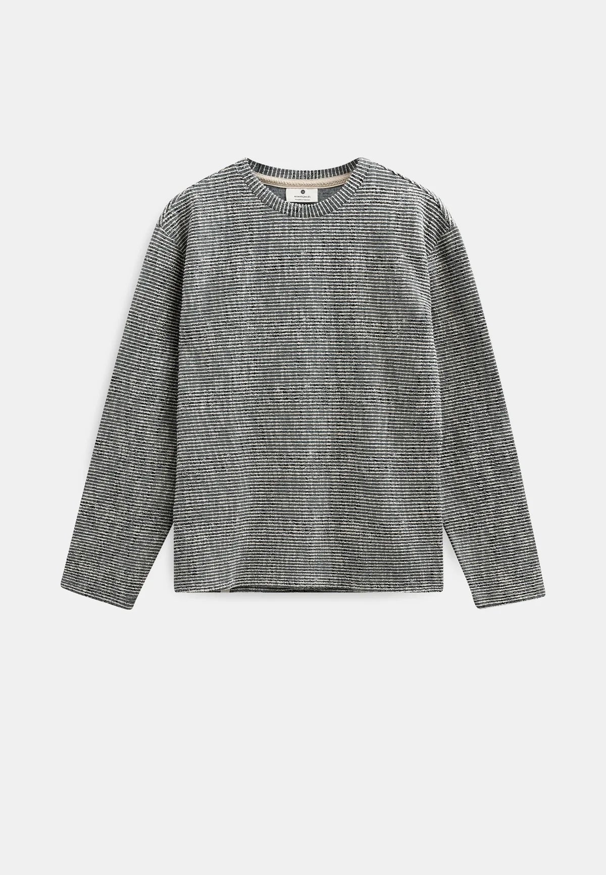 Aksandra men sweater sky captain