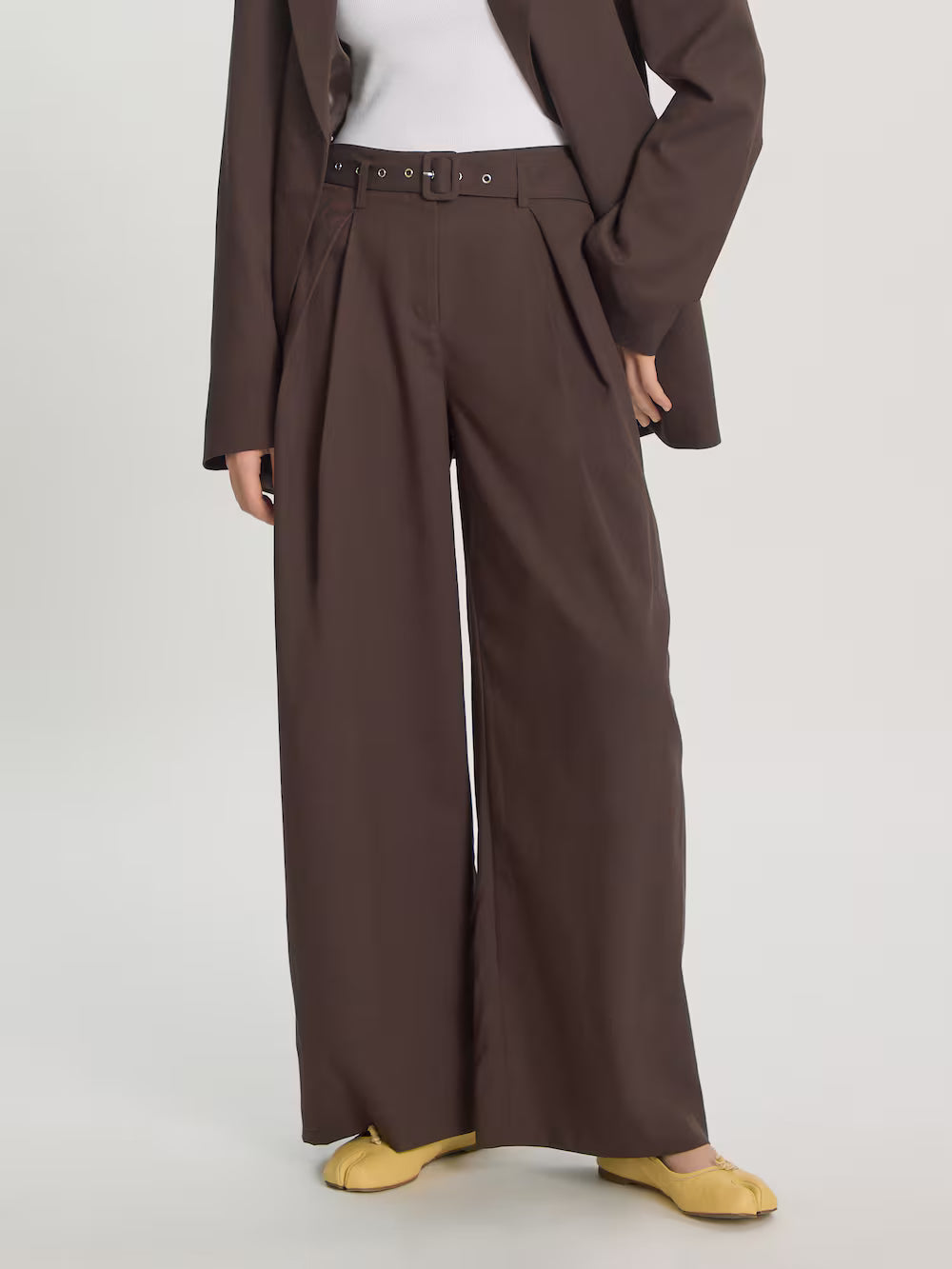 Duana pants coffee