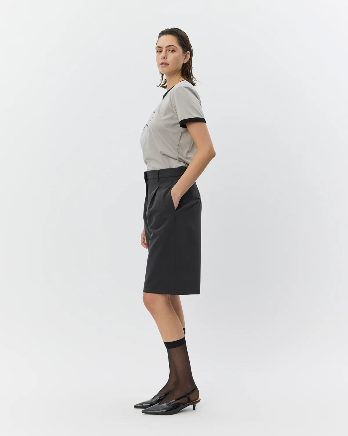 ElsaSW bermuda suiting shorts