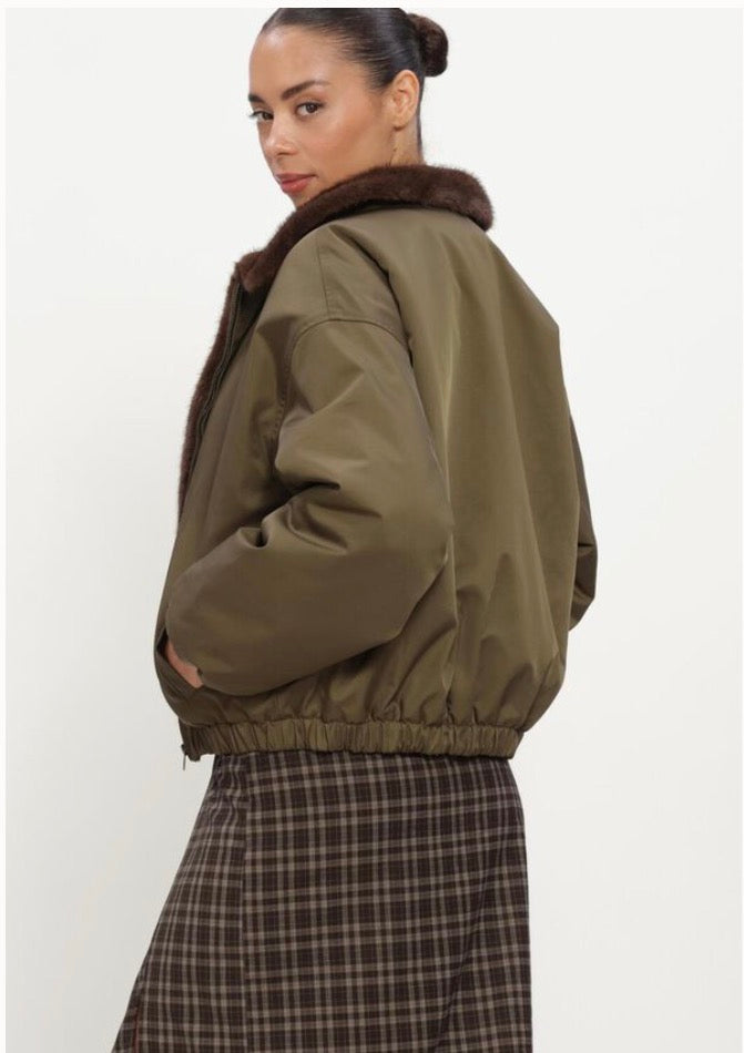 Fur bomber green