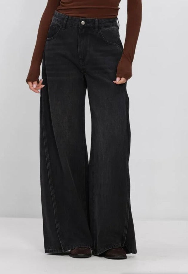 Nero jeans