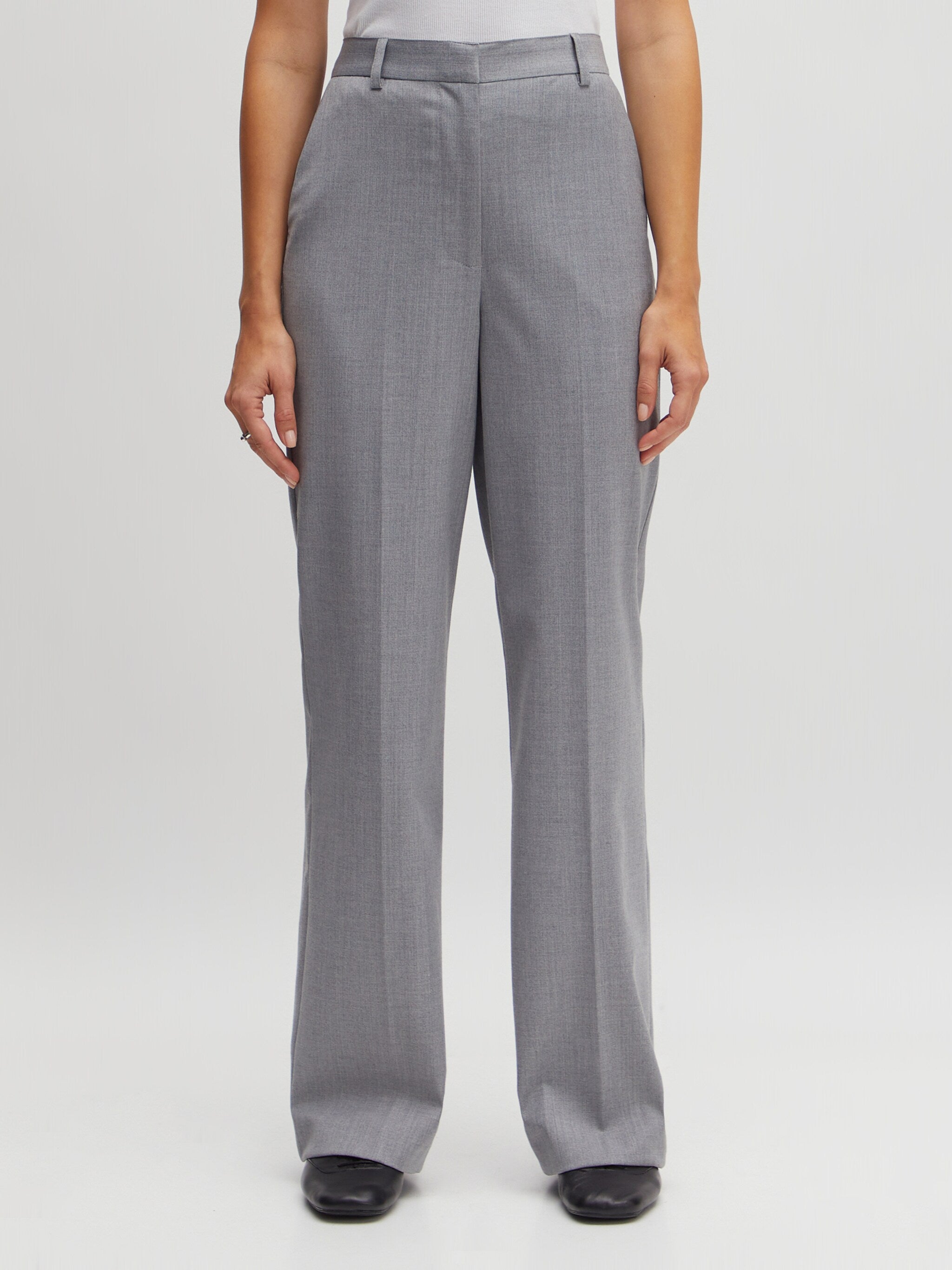 Lavea trousers stone grey