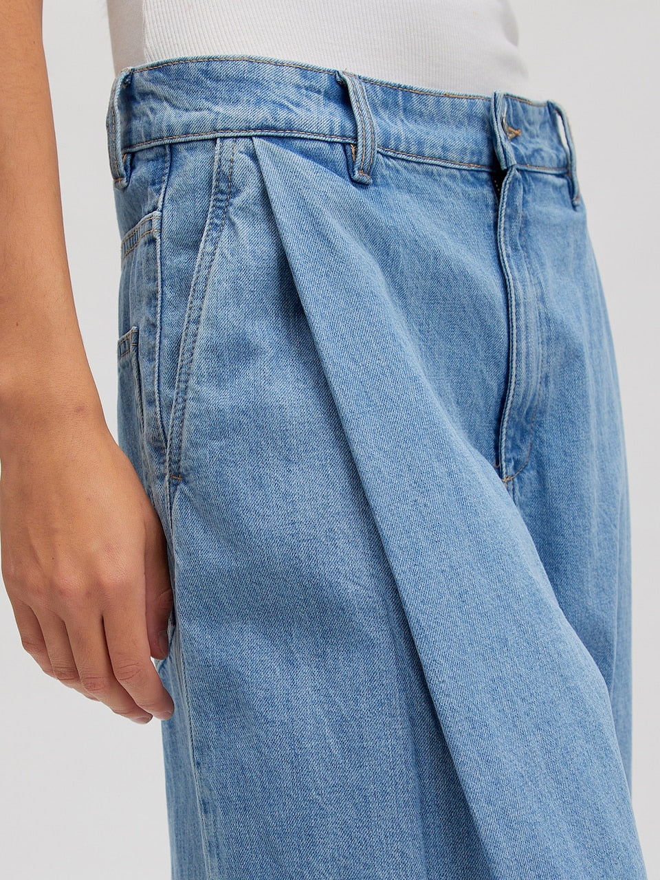 Alani jeans light blue