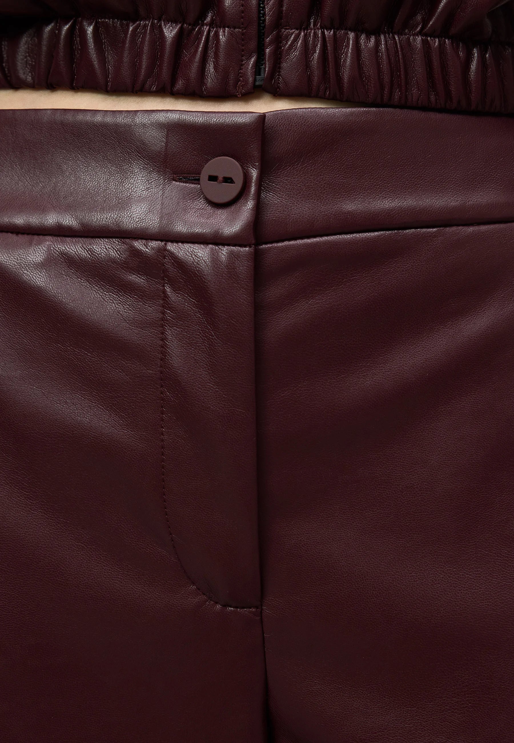 Jona Bermuda Leather Burgundy