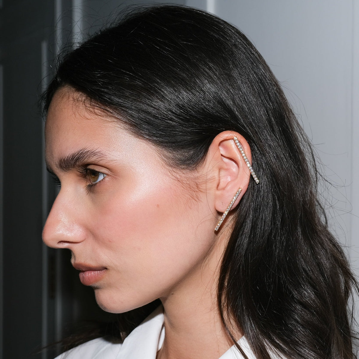 Bari Diamond Earstud Gold