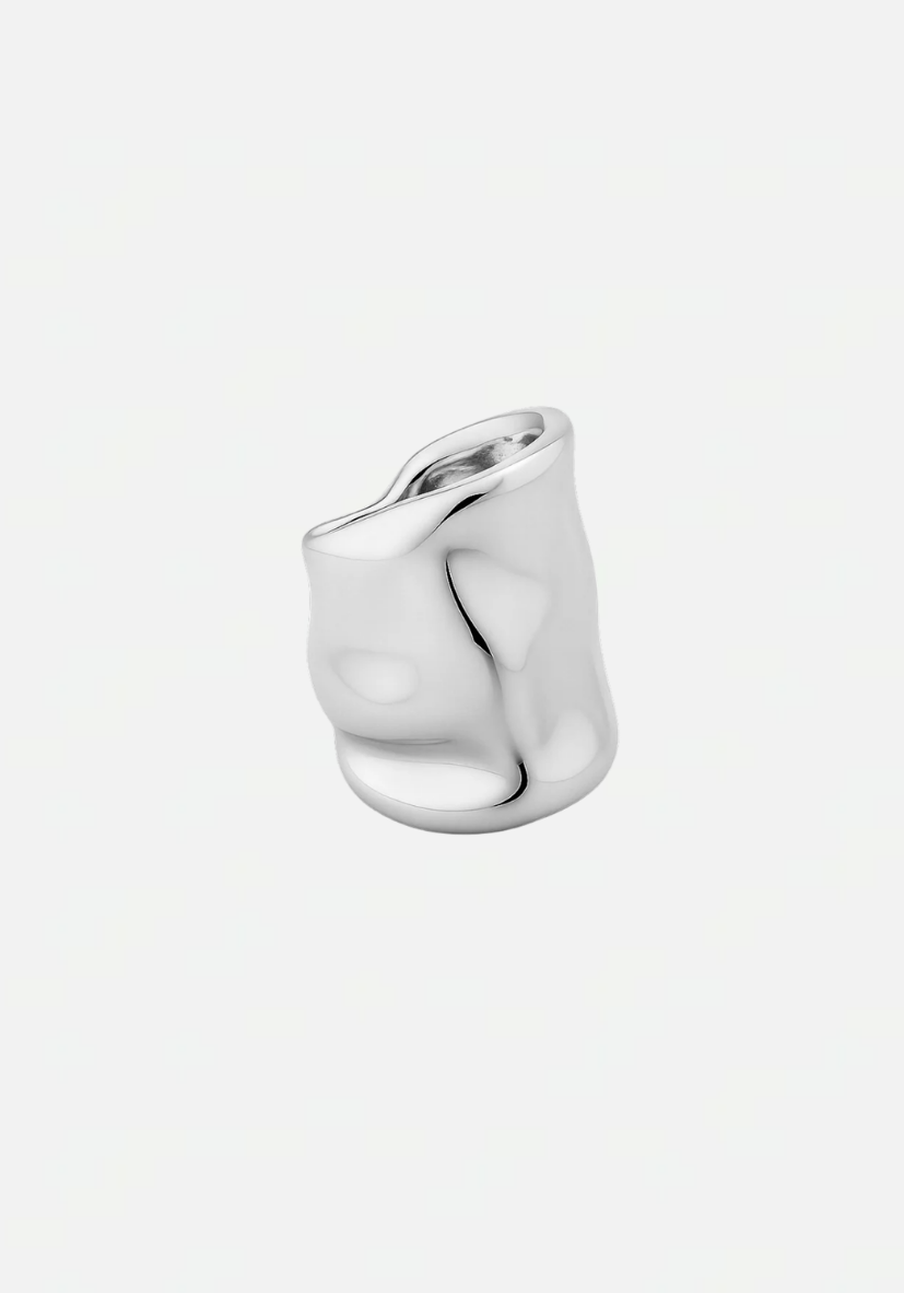Molten Ara Earcuff Silver