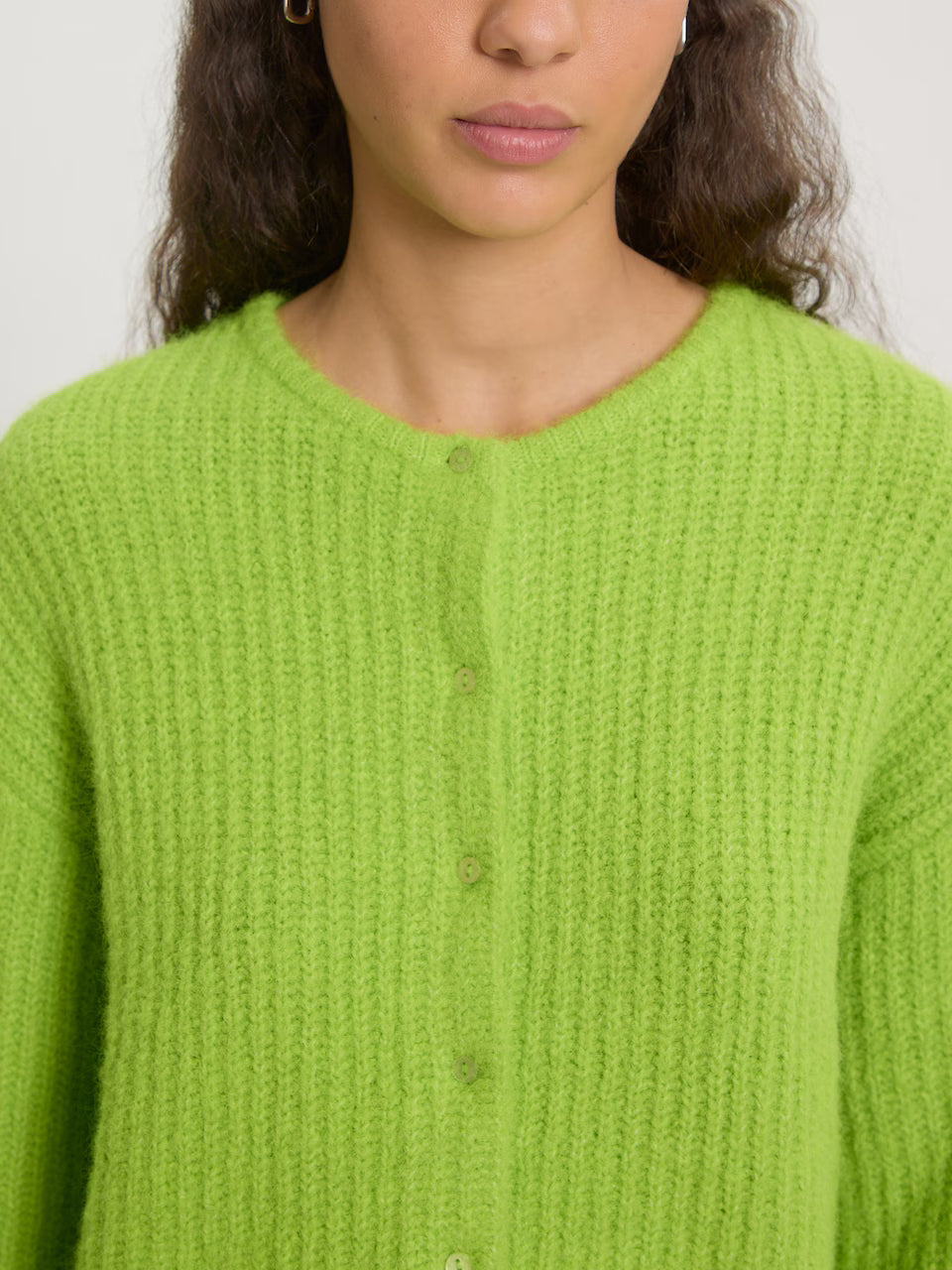 Iliana cardigan macaw green