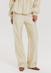 Hana pants almond oil